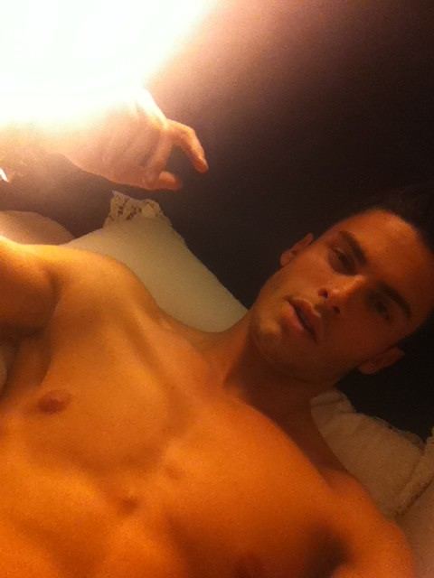 นายแบบ 030