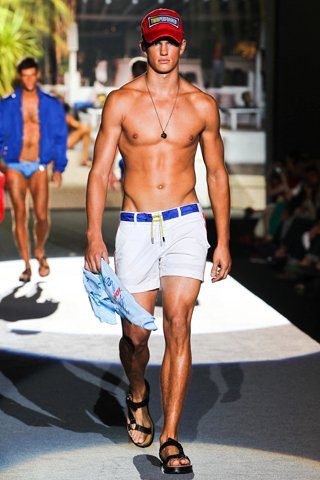 นายแบบ 030