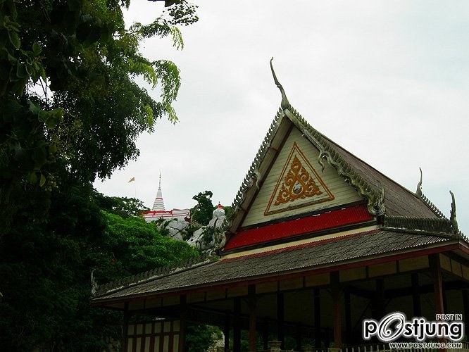 วัดถ้ำตะโก หรือวัดถ้ำตะโกพุทธโสภา จังหวัดลพบุรี