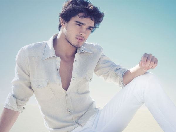 นายแบบ 032