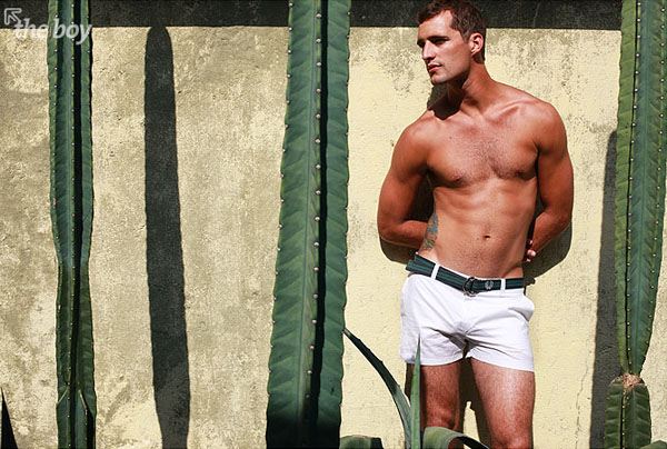 นายแบบ 032