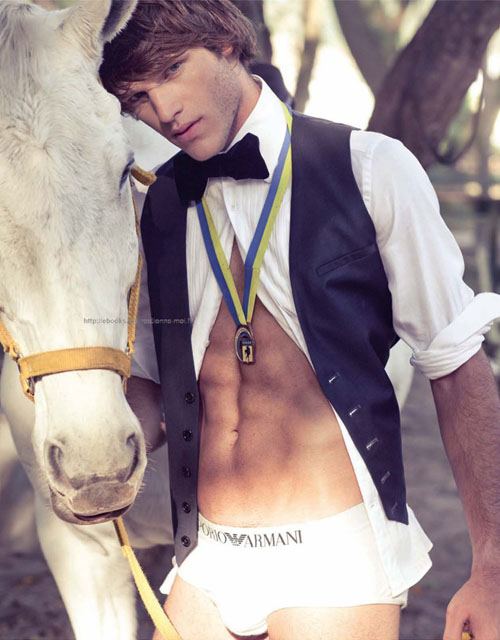 นายแบบ 032