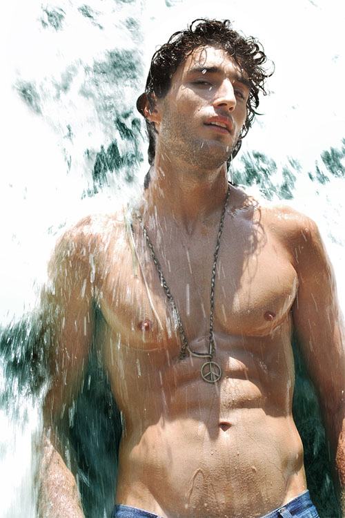 นายแบบ 032