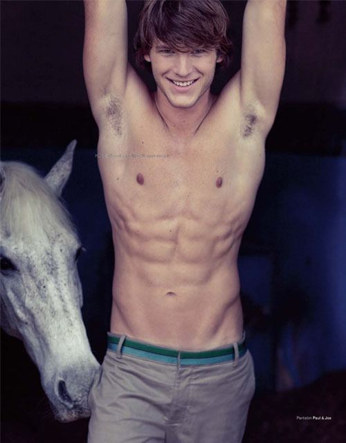 นายแบบ 032