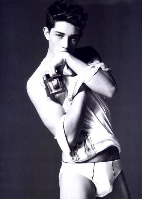 นายแบบ 032