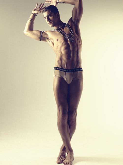 นายแบบ 033