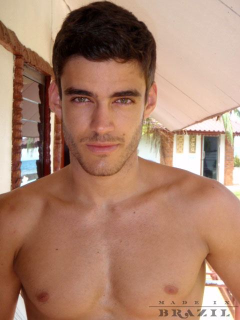 นายแบบ 033