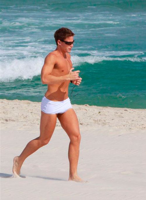 นายแบบ 033