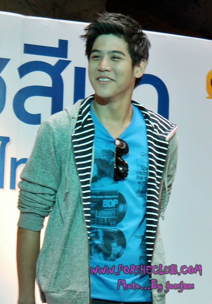 พอร์ช งาน AIS 3G @ THE MALL แจ่มมาก