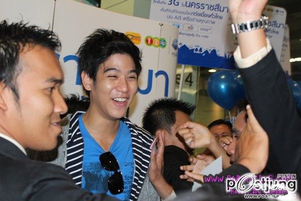 พอร์ช งาน AIS 3G @ THE MALL แจ่มมาก