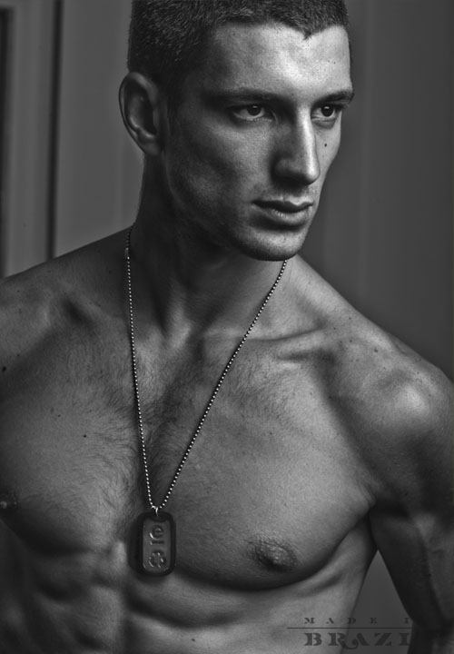 นายแบบ 043