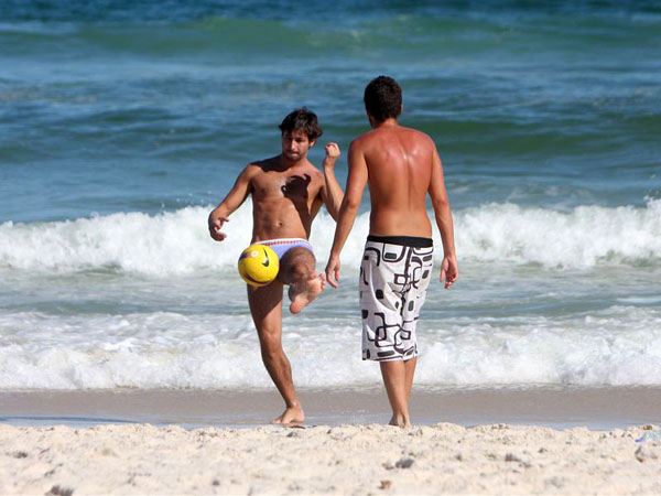 นายแบบ 045