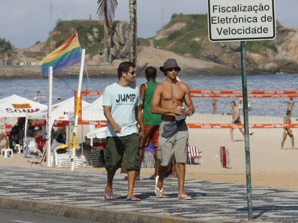 นายแบบ 047