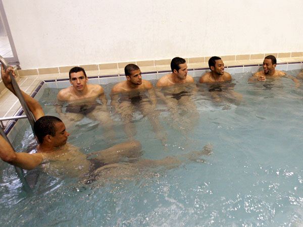 นายแบบ 047