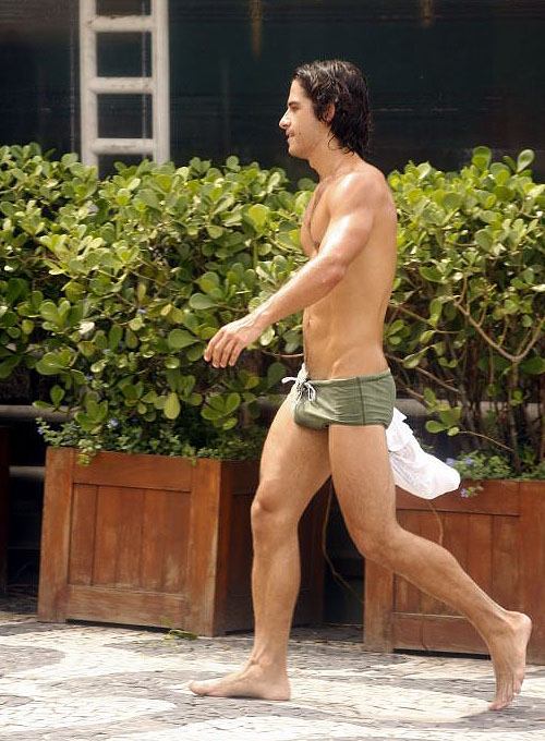 นายแบบ 048