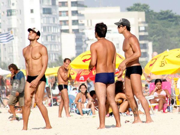 นายแบบ 048