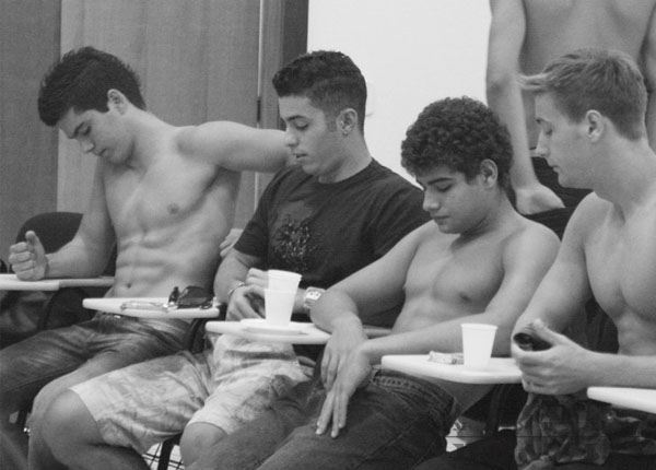 นายแบบ 049