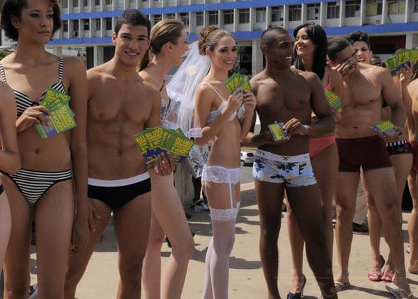 นายแบบ 049