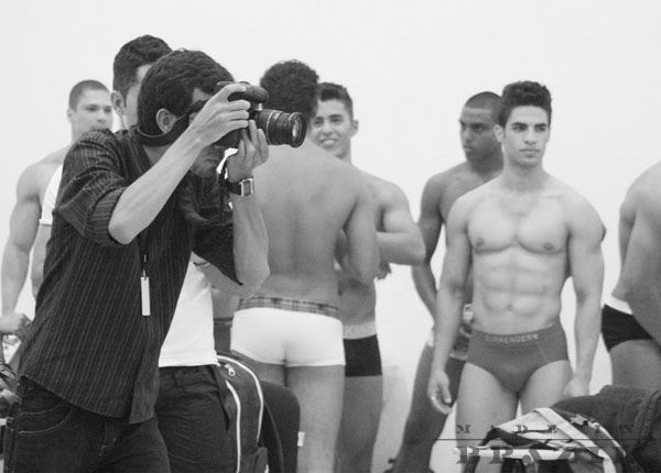 นายแบบ 049