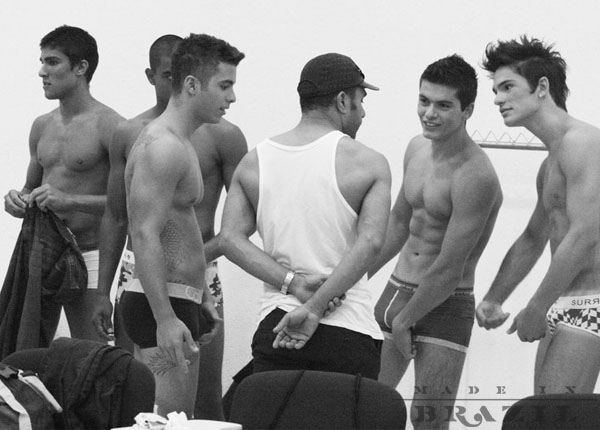 นายแบบ 049