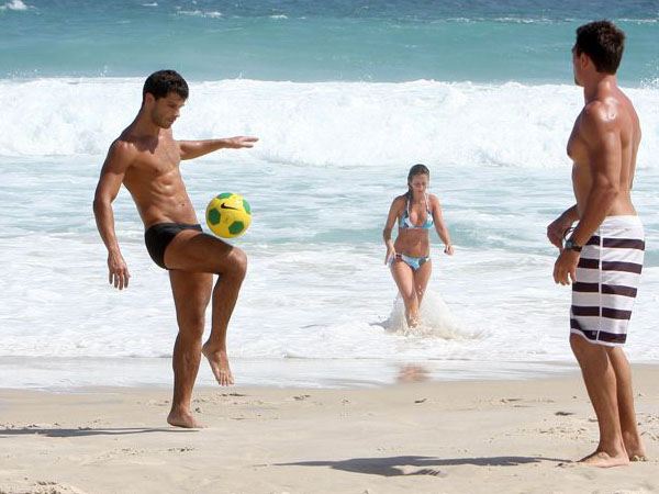 นายแบบ 050