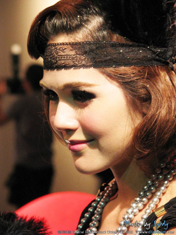 ชมพู่ อารยา เปิดตัวนาฬิกาสุดอลังการ