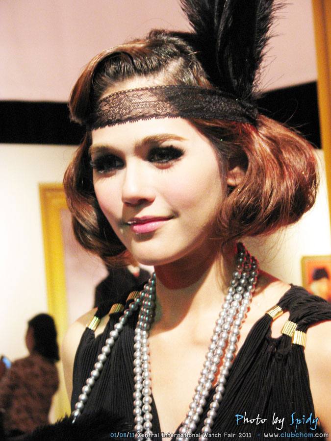 ชมพู่ อารยา เปิดตัวนาฬิกาสุดอลังการ