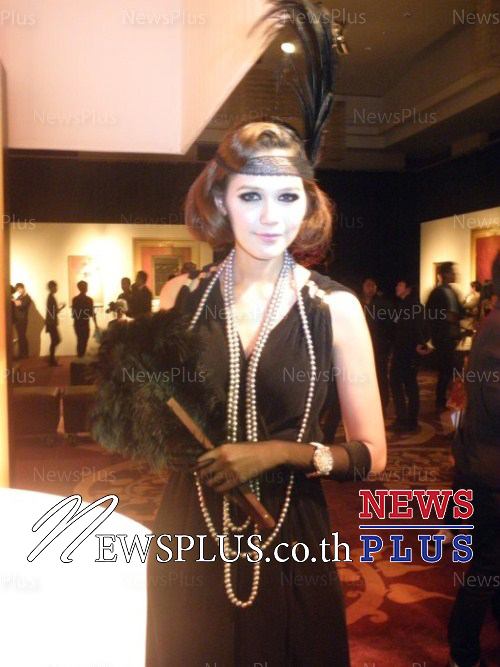 ชมพู่ อารยา เปิดตัวนาฬิกาสุดอลังการ