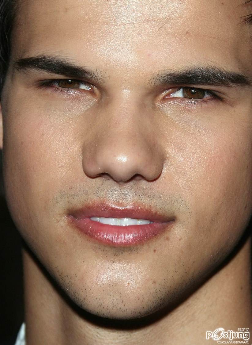 พระรองที่ควรเป็นพระเอก