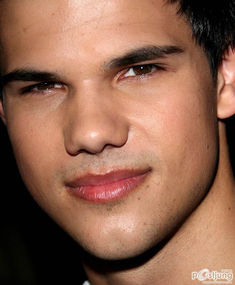 พระรองที่ควรเป็นพระเอก