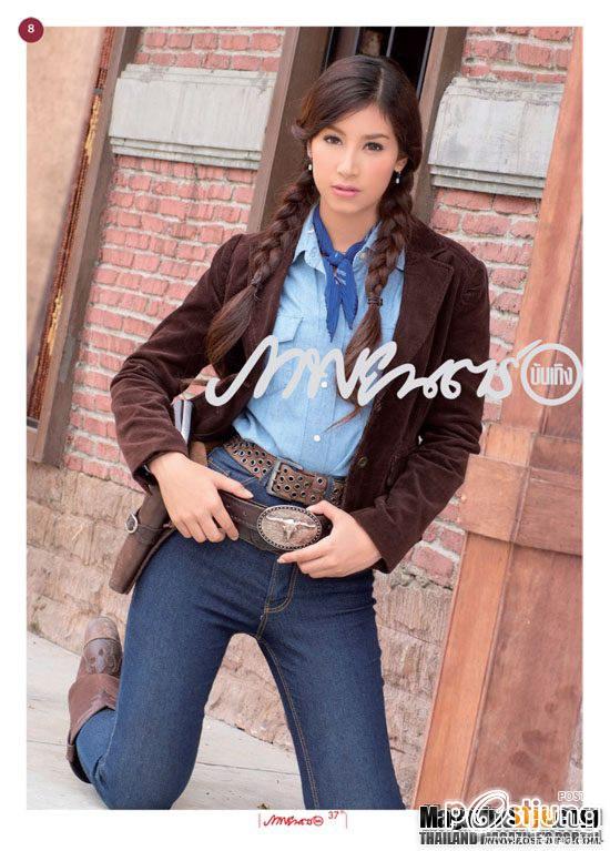 มิ้นต์ ชาลิดา @  ภาพยนตร์บันเทิง vol. 37 no. 1802 August 2011