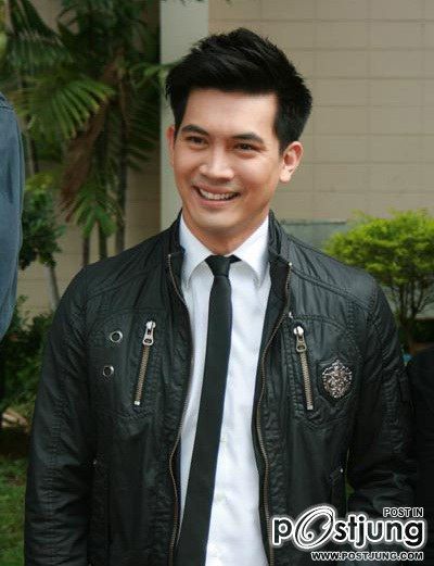 รอยยิ้มมัดใจ