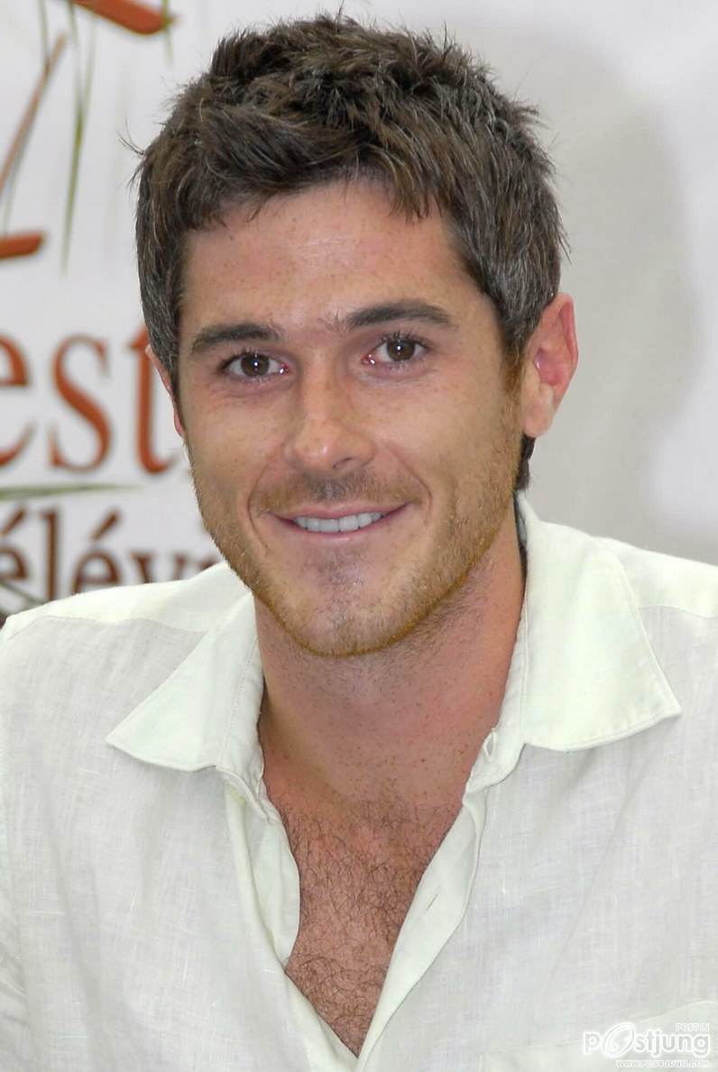 รอยยิ้มมัดใจ