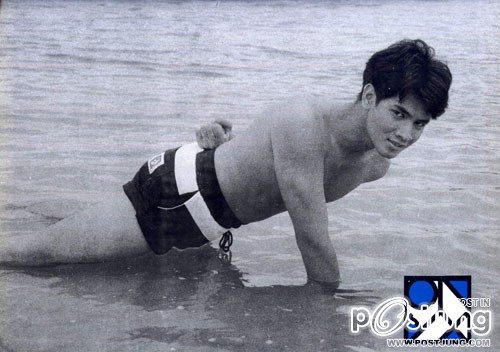 พระเอกที่ผ่านมา