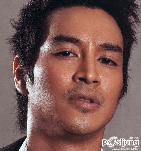 พระเอกที่ผ่านมา