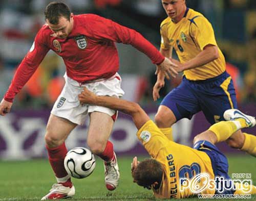 นักบอลที่เป็นเกย์น่าจะมีเยอะนะ ลองดูรูปแล้วน่าสงสัย