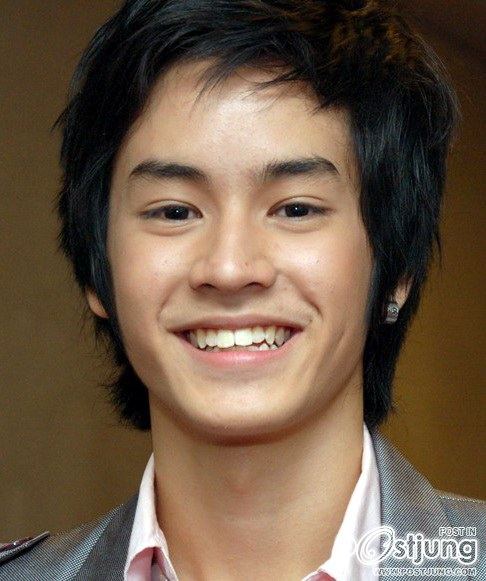 รอยยิ้มน้องเก้า