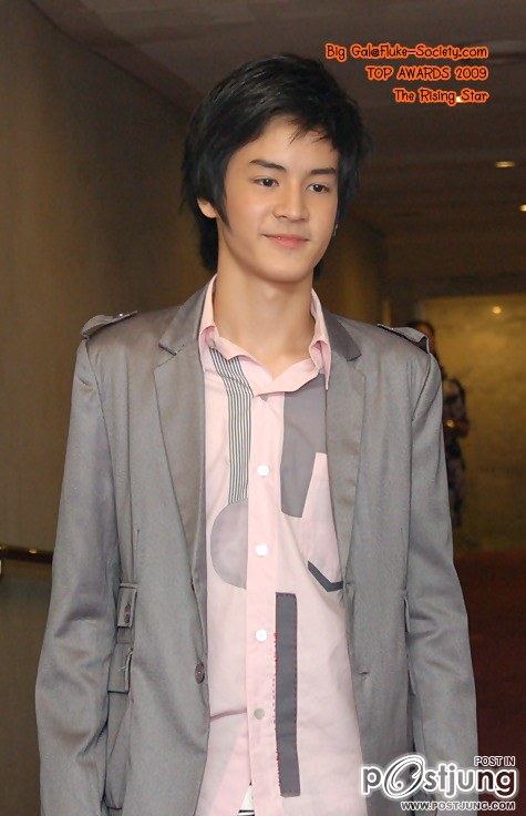 รอยยิ้มน้องเก้า