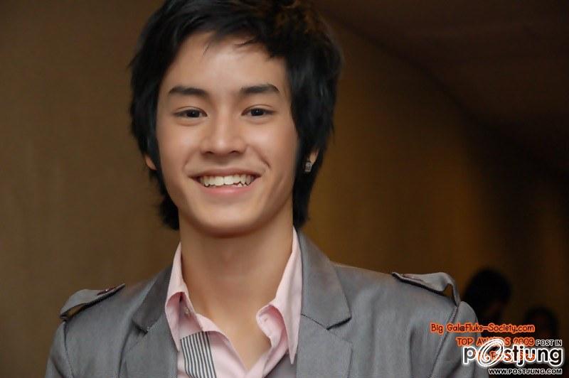 รอยยิ้มน้องเก้า