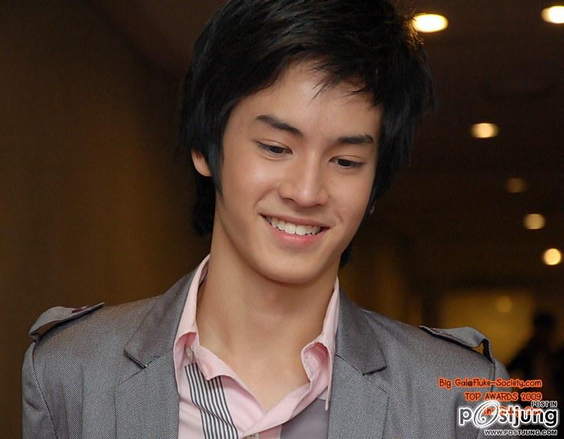 รอยยิ้มน้องเก้า