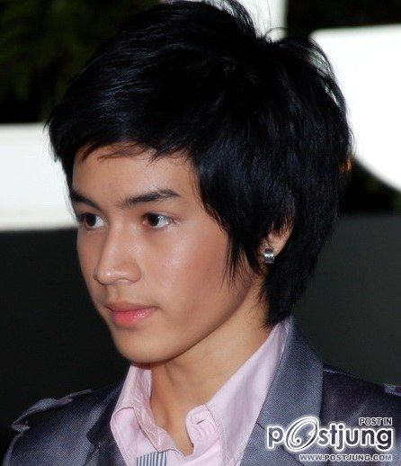 รอยยิ้มน้องเก้า