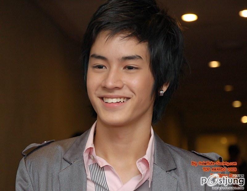 รอยยิ้มน้องเก้า