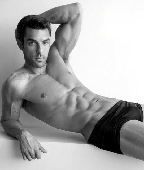 นายแบบ 053