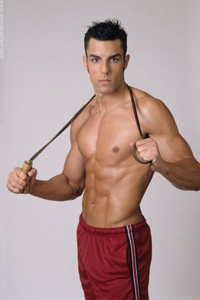 นายแบบ 053