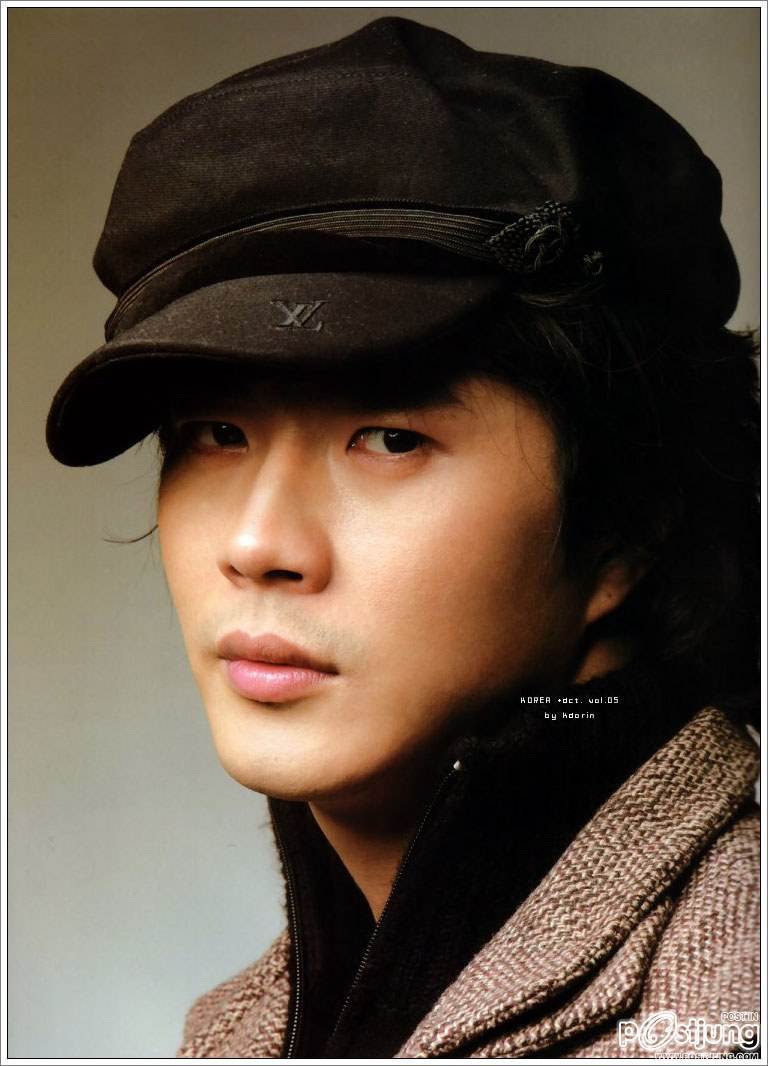 2 หนุ่มเกาหลี-ใต้หวัน คุณให้คะแคนคนไหน