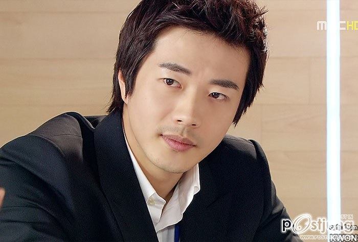 2 หนุ่มเกาหลี-ใต้หวัน คุณให้คะแคนคนไหน