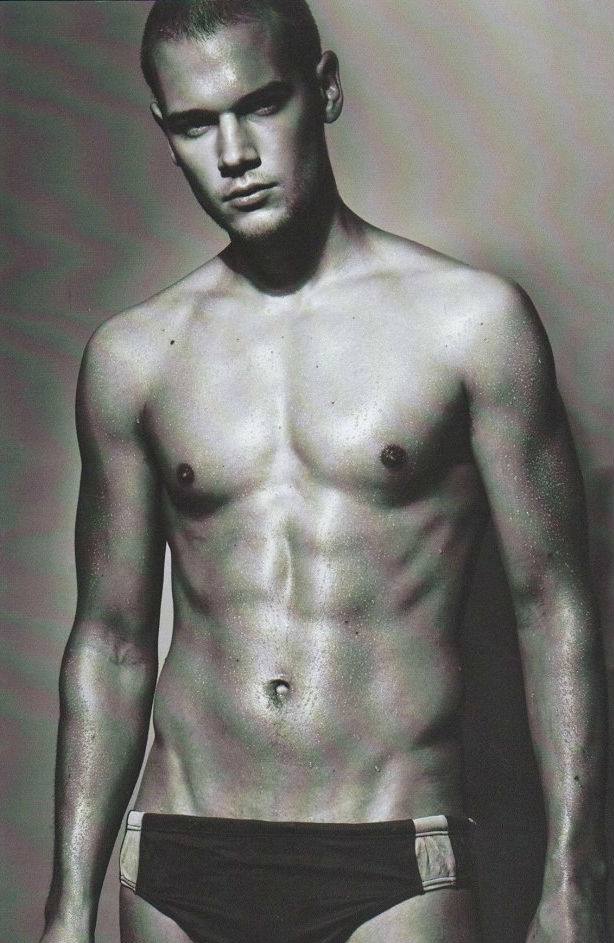 นายแบบ 054