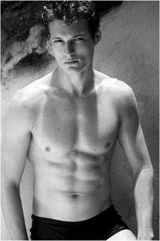 นายแบบ 055