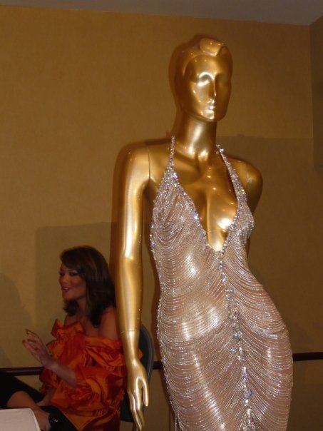 มาย้อนวันวาน กับ ซูเรก้า ตำนานแห่งชุดราตีMU