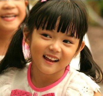 น้องใยไหม สาวน้อยสุดน่ารัก